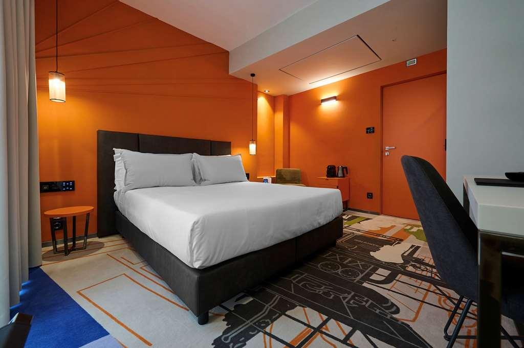 Mytale Hotel *